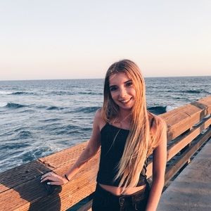 Meet your Posher, Ally